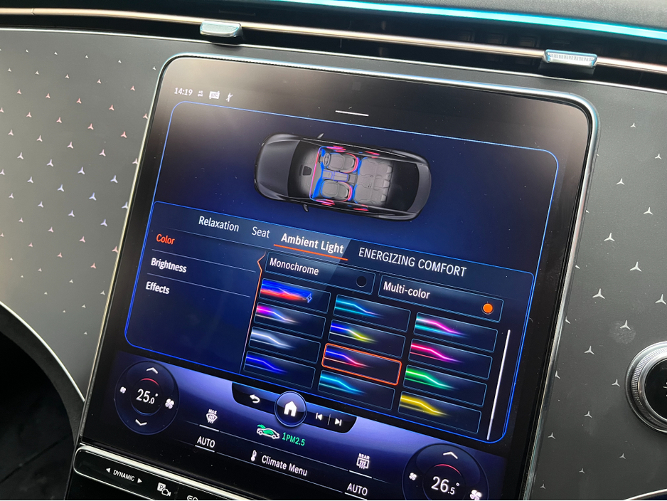 2023 Mercedes-Benz EQE €47950 2023 MERCEDES-BENZ EQE 350+ AUTOMATIC / CRUISE CONTROL / 360° PARKING CAMERA / ELECTRIC MEMORY HEATED & MASSAGING SEATS / PANORAMIC SUNROOF / PADDLE SHIFTERS / AMBIENT LIGHTS / APPLE CARPLAY €47,950