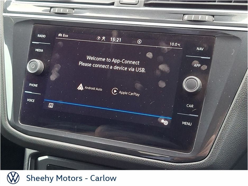 2024 Volkswagen Tiguan - image 18