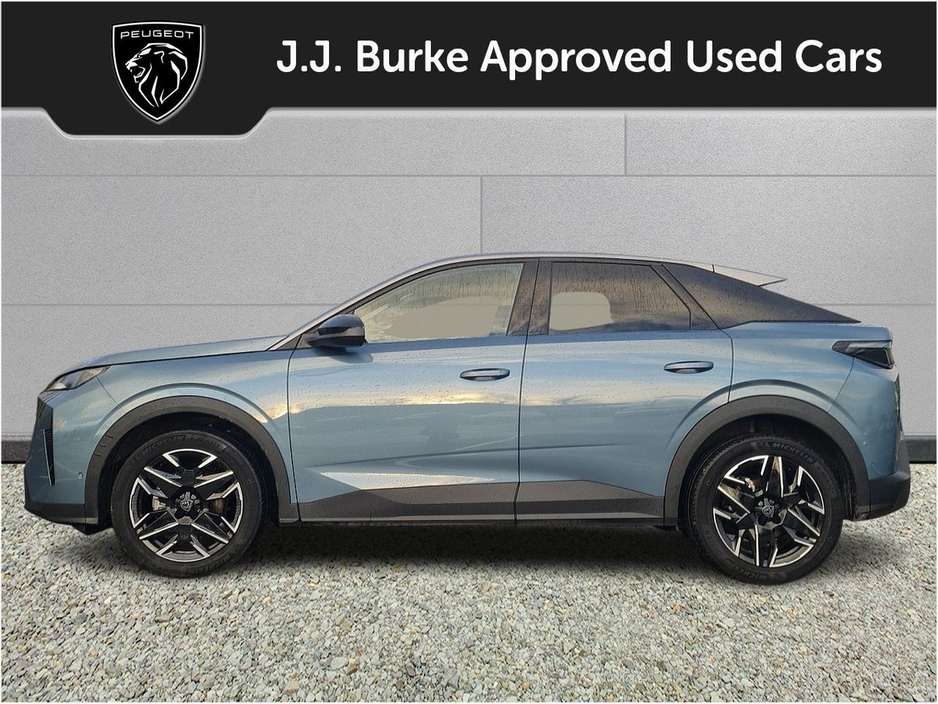 2025 Peugeot 3008 - image 3
