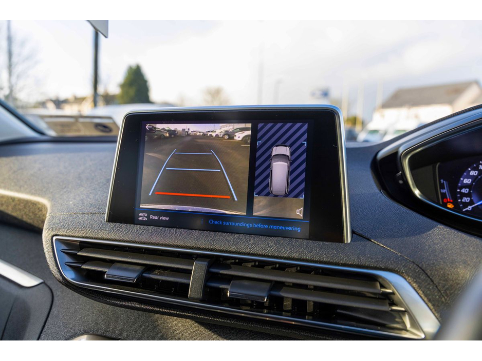 2020 Peugeot 5008 1.5 BlueHDi 130bhp Allure