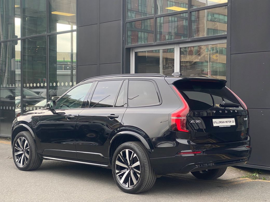 2025 Volvo XC90 - image 7