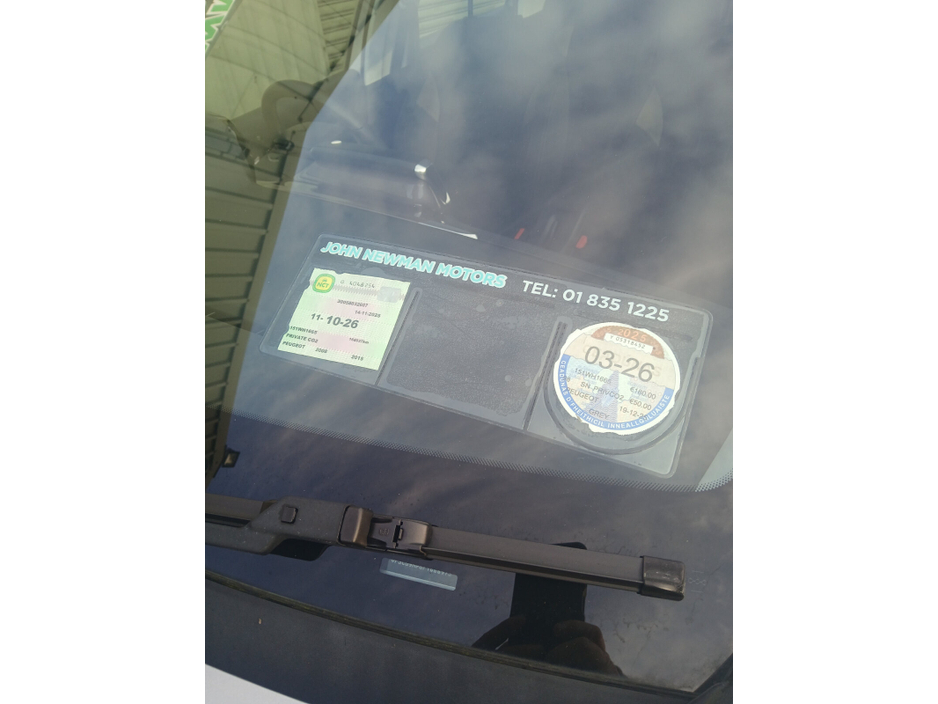 2015 Peugeot 2008 1.6 Hdi 92 bhp Active S/S Ecomatique €6,995