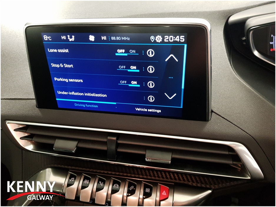 2022 Peugeot 5008 - image 36