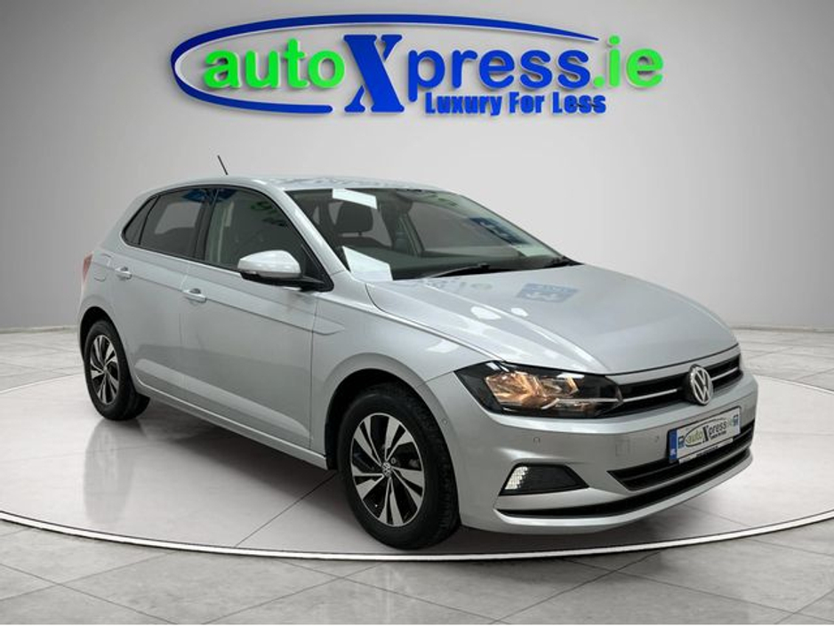 2018 Volkswagen Polo 1.0 TSI Automatic, Reversing camera, LOW MILES €16,895