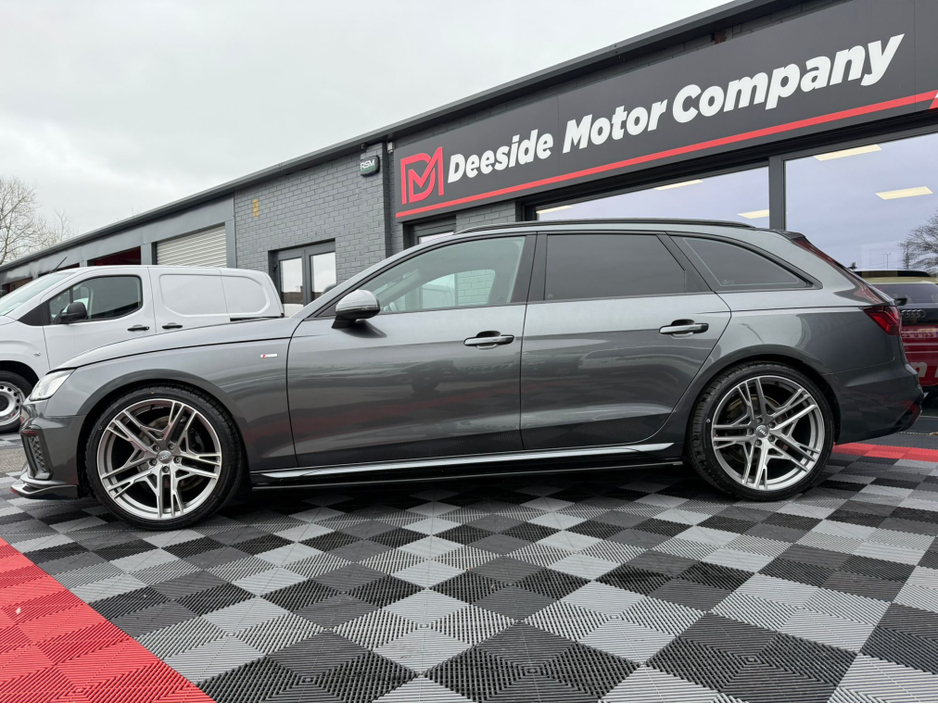 2022 Audi A4 - image 25