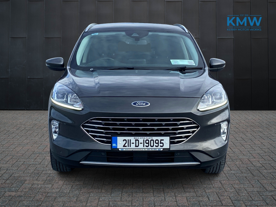 2021 Ford Kuga - image 2