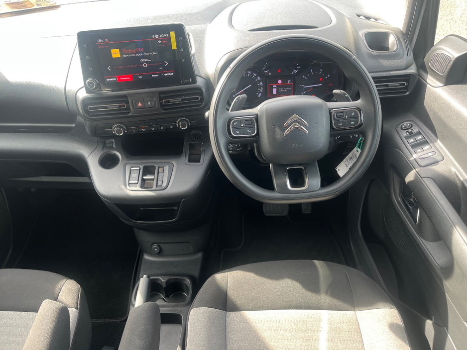 2024 Citroen Berlingo - image 12