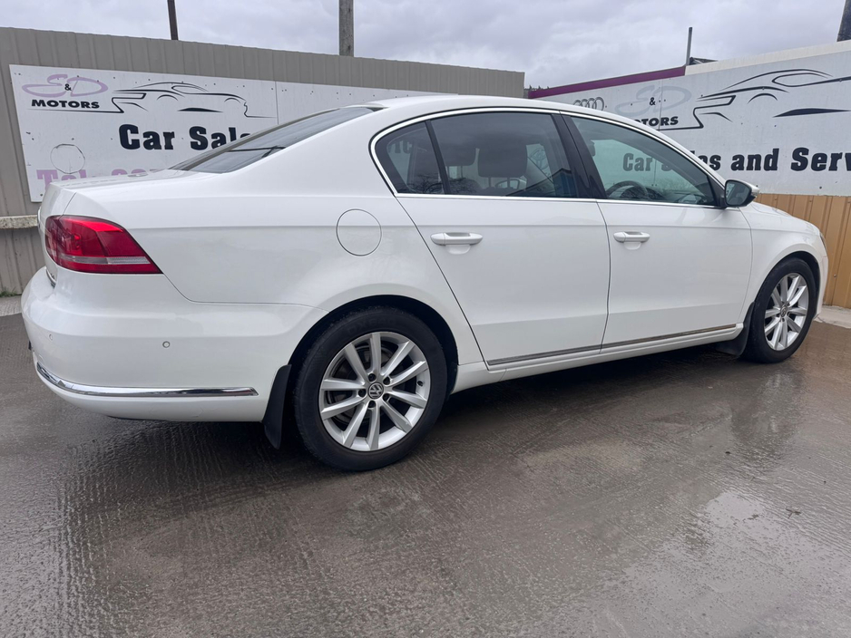 2013 Volkswagen Passat 2.0 TDI HIGHLINE BLUEMOTION 14 140PS 4DR AUTO €8,750