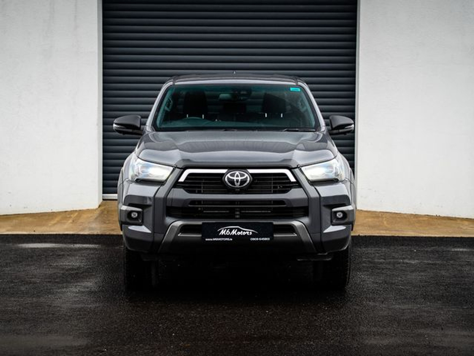 2026 Toyota Hilux - image 2