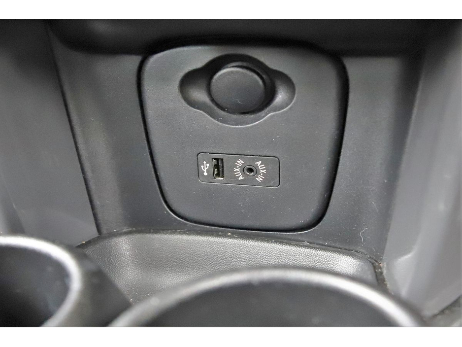 2018 MINI Hatch 1.5 6SPD 5DR *BI-TONE ROOF* €16,890