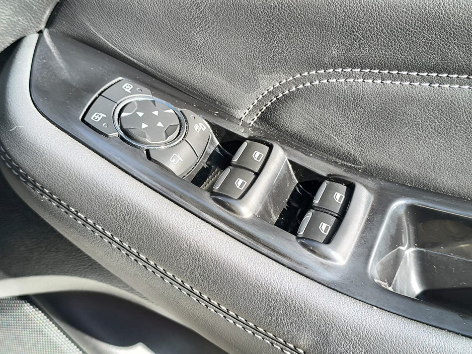 2017 Ford S-Max - image 20