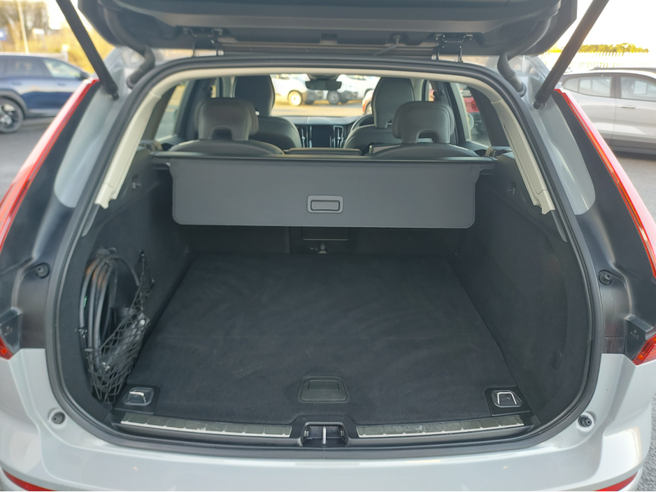 2024 Volvo XC60 T6 PHEV PLUS BRIGHT AWD 5 €59,950