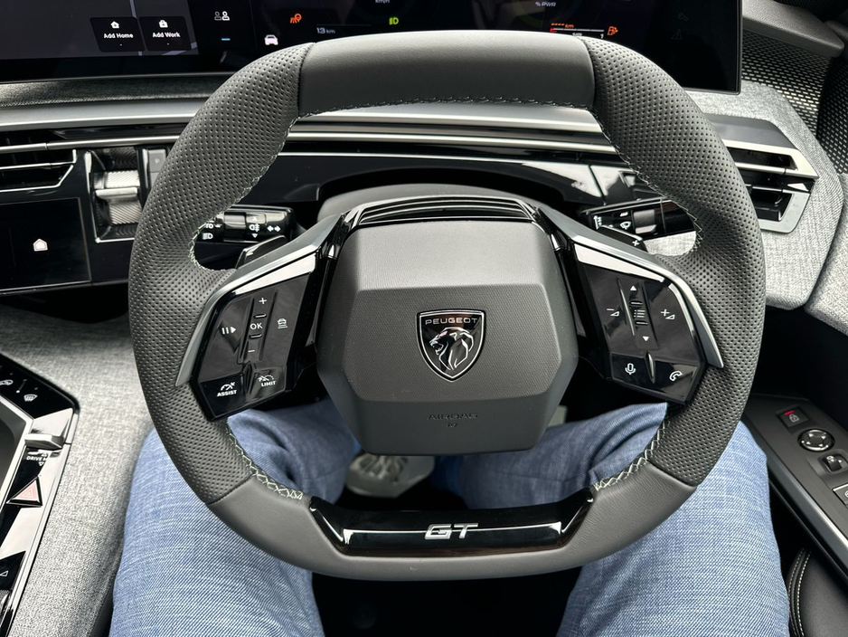 2026 Peugeot 3008 - image 14