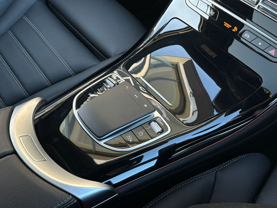 2023 Mercedes-Benz EQC - image 21