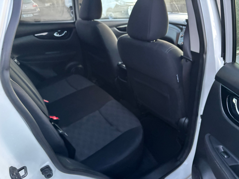 2014 Nissan Qashqai  €7,995