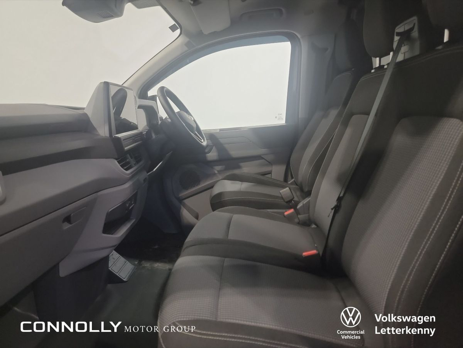 2026 Volkswagen Transporter - image 4