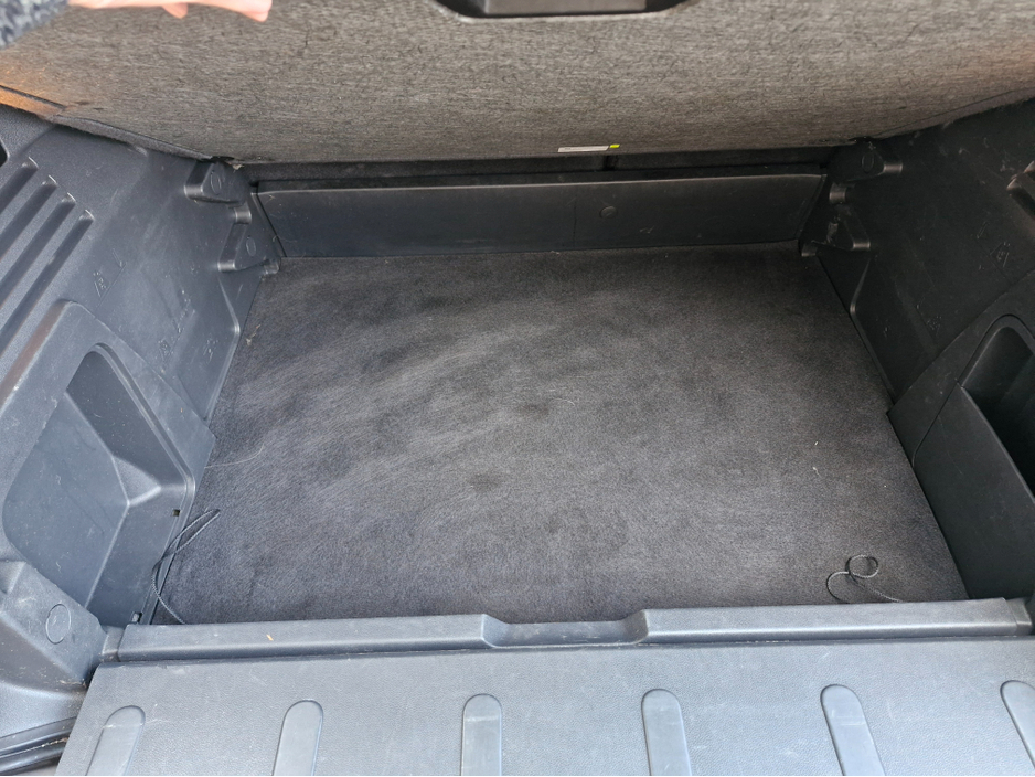 2012 Peugeot 3008 1.6 HDI SPORT €3,750