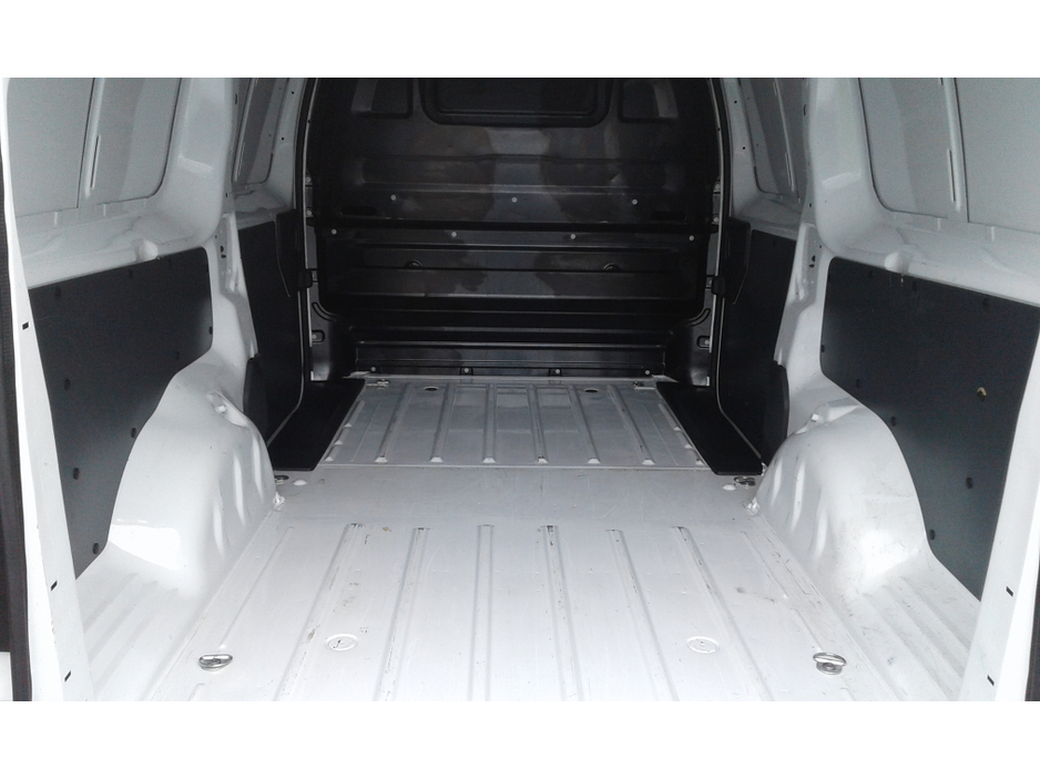 2023 Opel Vivaro - image 4