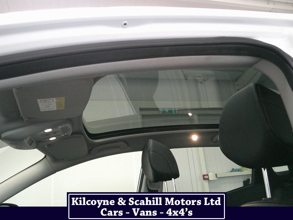 2021 Renault Kadjar - image 14