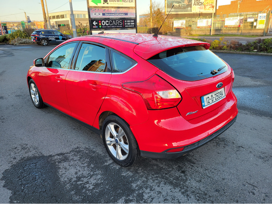 2012 Ford Focus - image 6