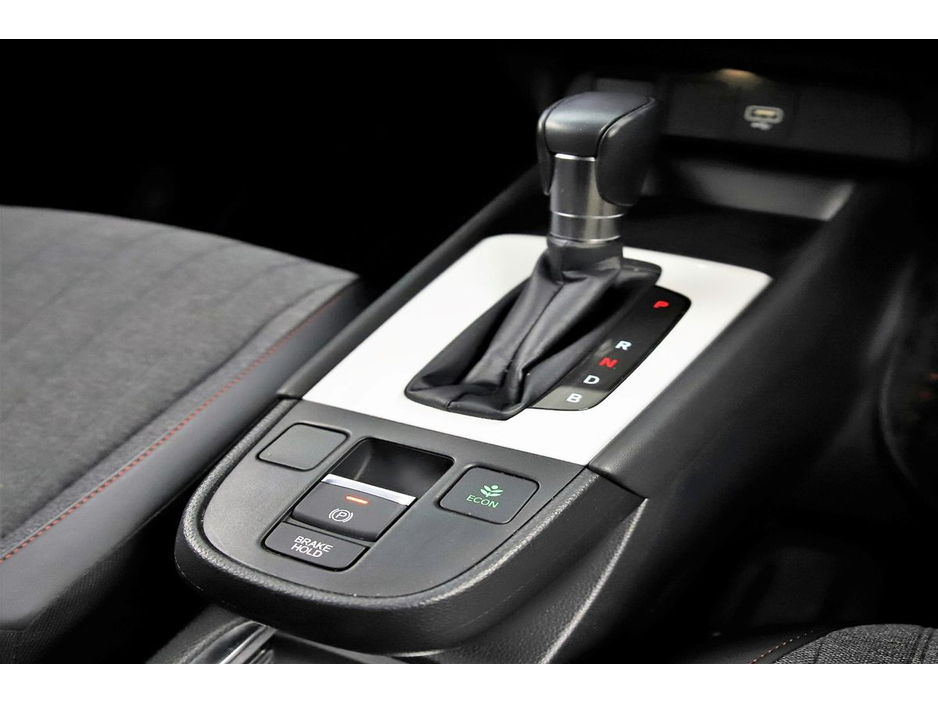 2021 Honda Fit - image 21