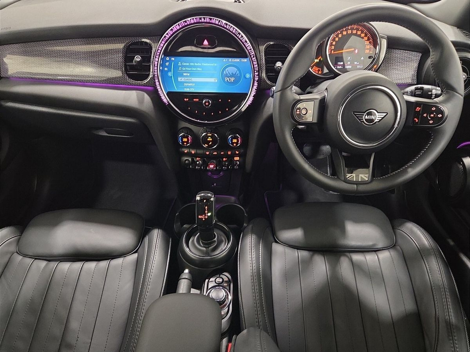2023 MINI Hatch COOPER Cooper Exclusive Auto