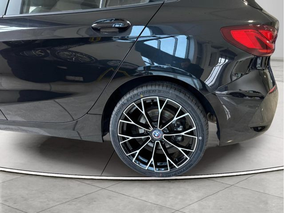 2020 BMW 1 Series - image 21