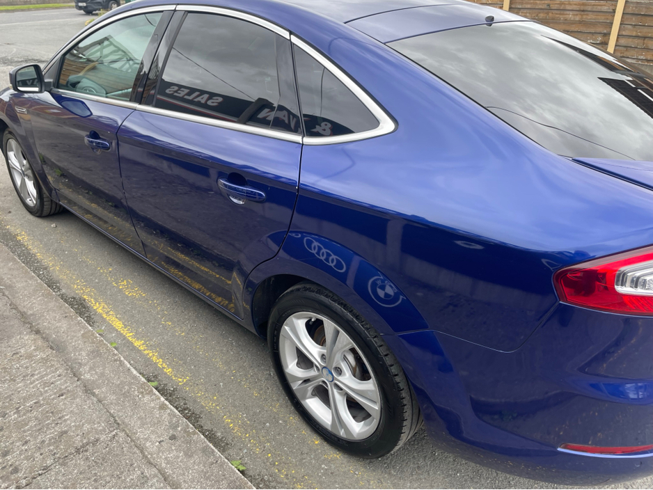 2014 Ford Mondeo - image 8