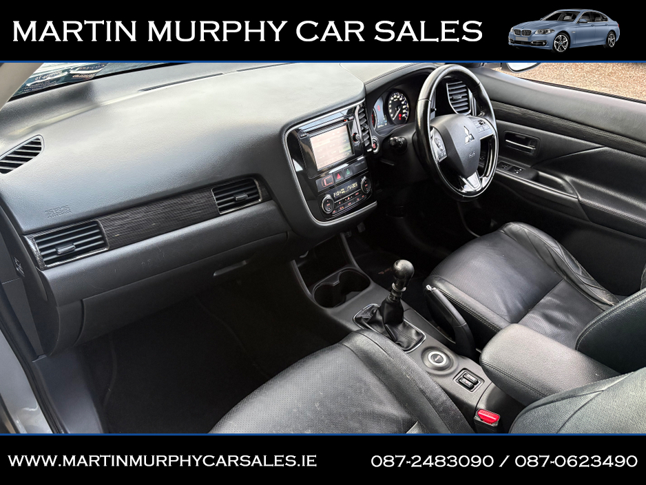 2015 Mitsubishi Outlander - image 13