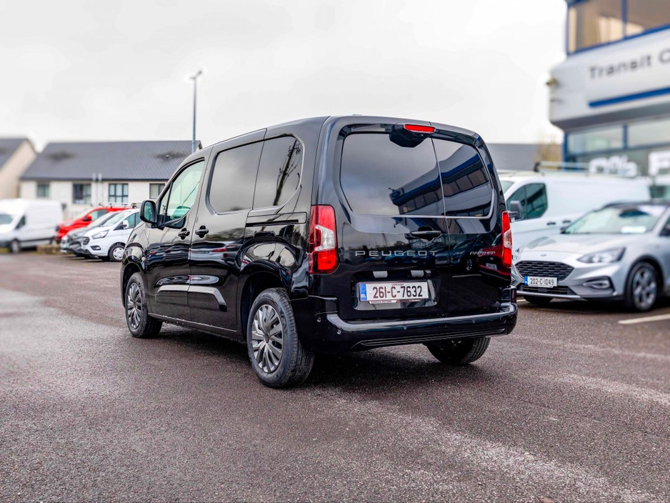 2026 Peugeot Partner - image 17