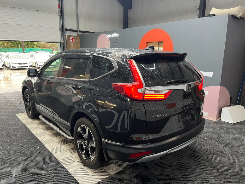 2018 Honda CR-V - image 4
