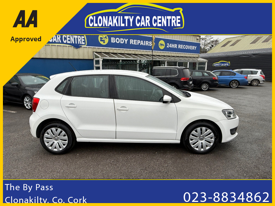 2012 Volkswagen Polo - image 5