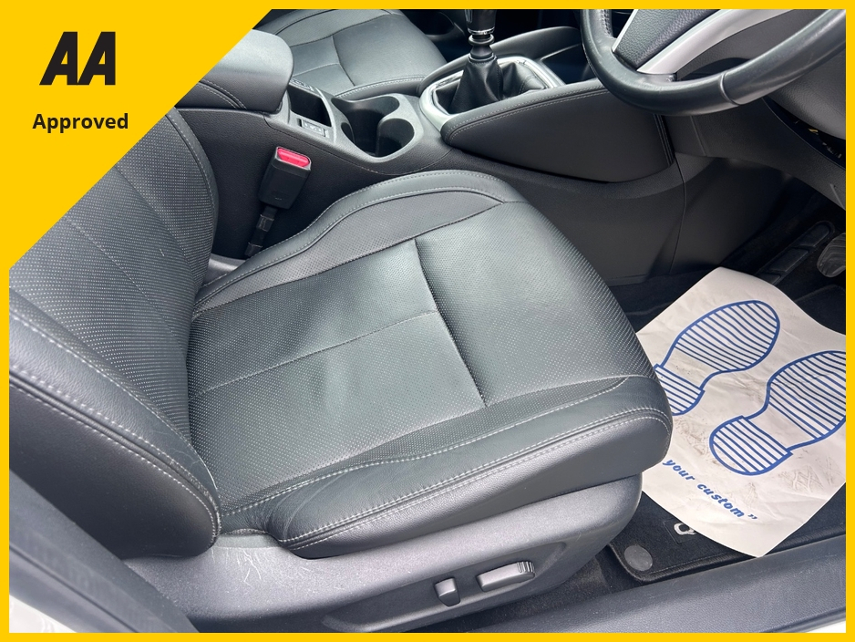 2017 Nissan Qashqai - image 25