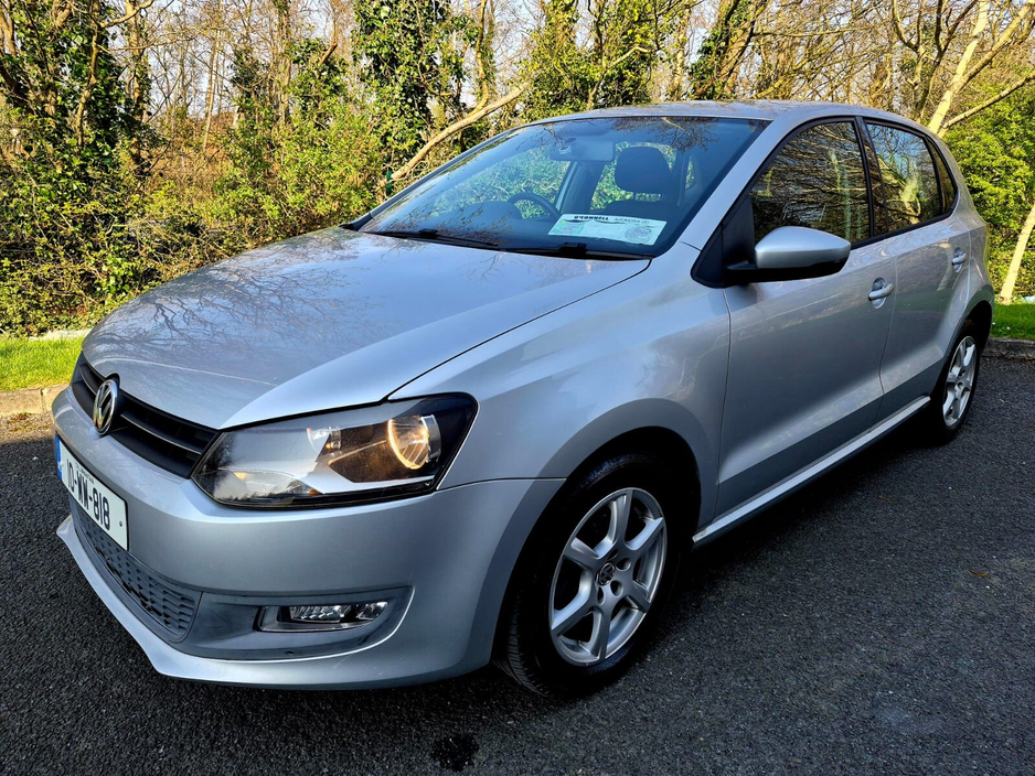 2010 Volkswagen Polo - image 4