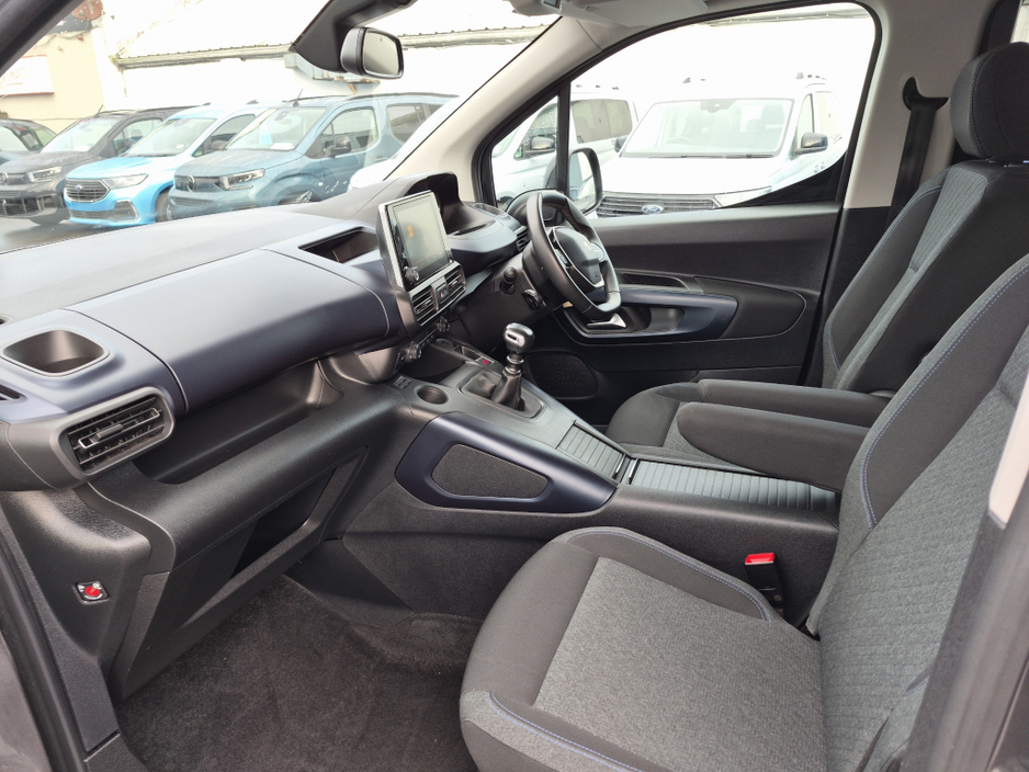 2022 Peugeot Rifter Allure Lowered Floor Wheelchair Access €22,995