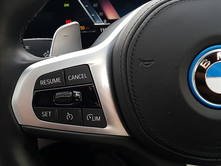 2023 BMW 3 Series 330e M Sport €43,995