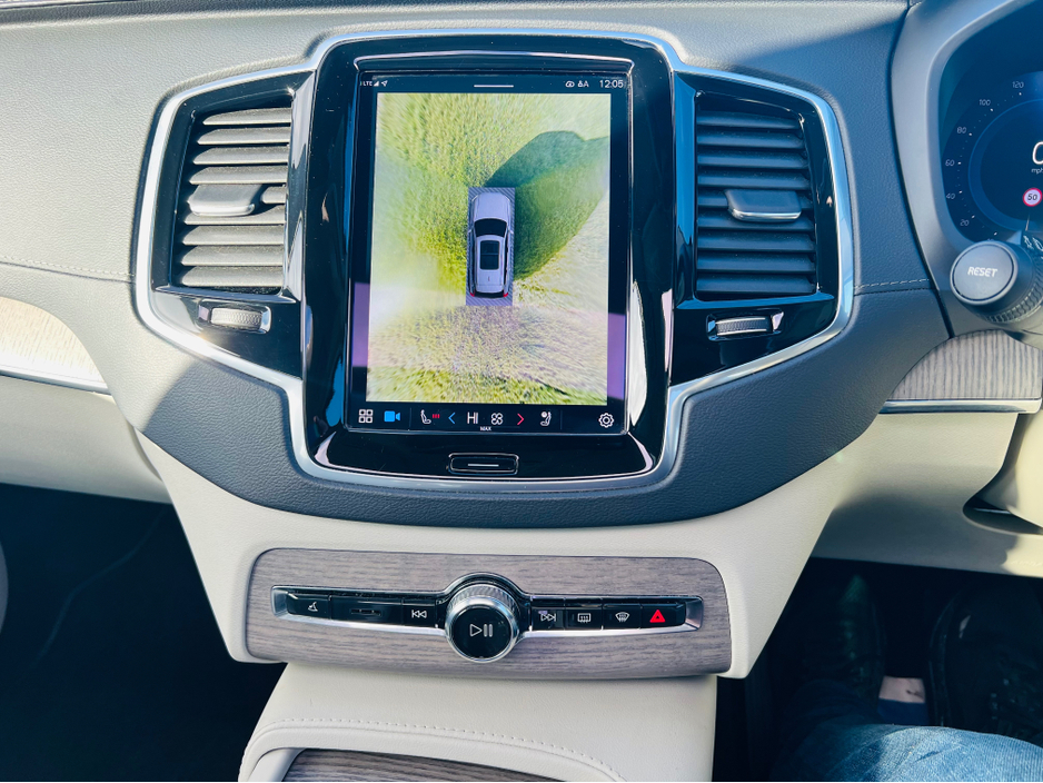 2022 Volvo XC90 ULTIMATE T8 RECHARGE AWD