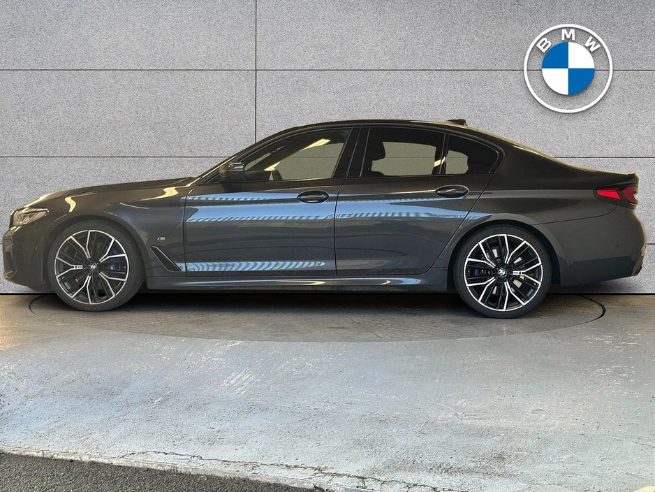 2022 BMW 5 Series 520d M Sport €42,975