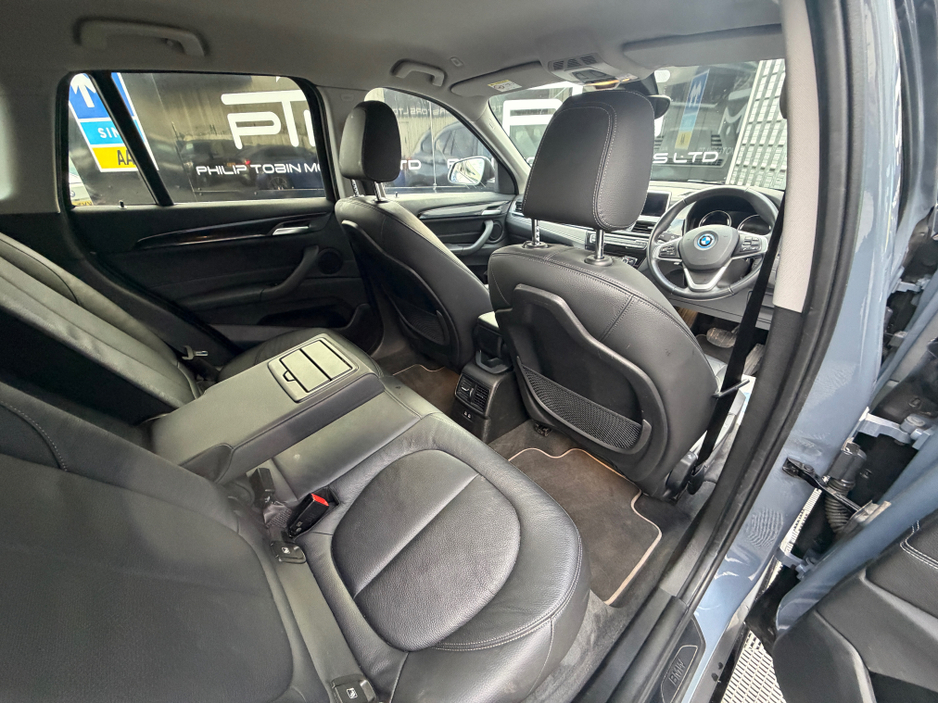 2022 BMW X1 XDRIVE 25E XLINE AUTO Black Pack €30,995