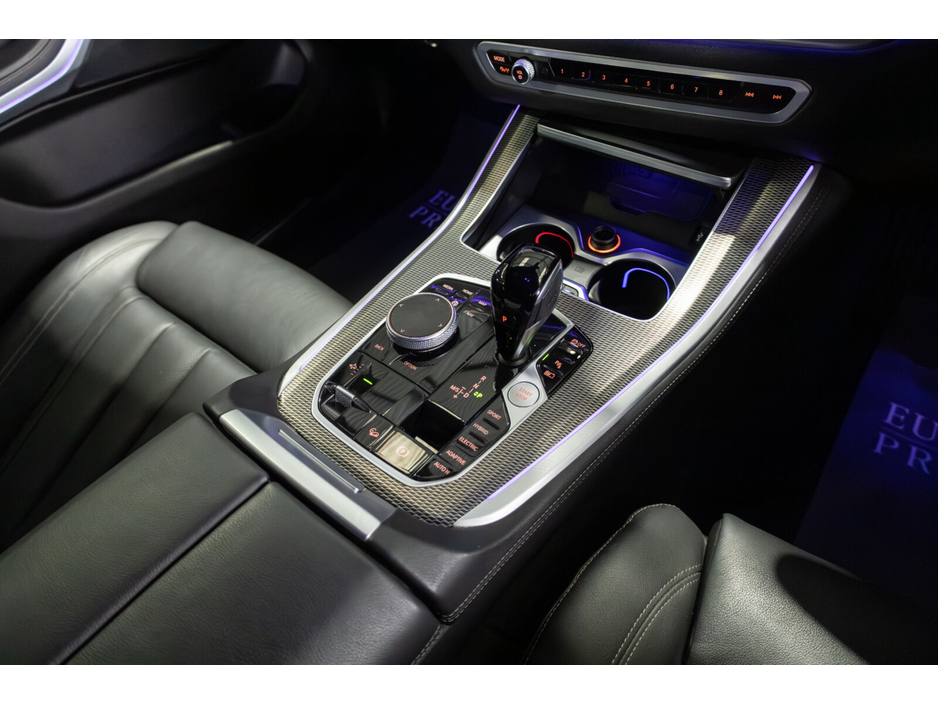 2022 BMW X5 - image 19