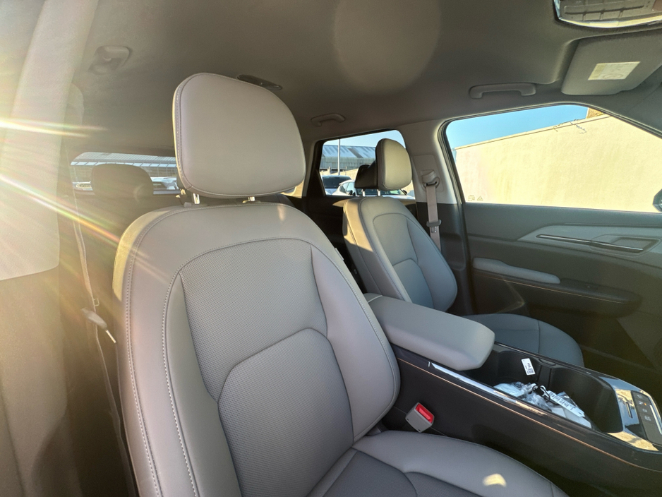 2026 Kia EV5 - image 17