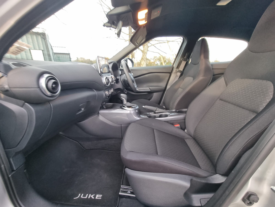 2020 Nissan Juke - image 24