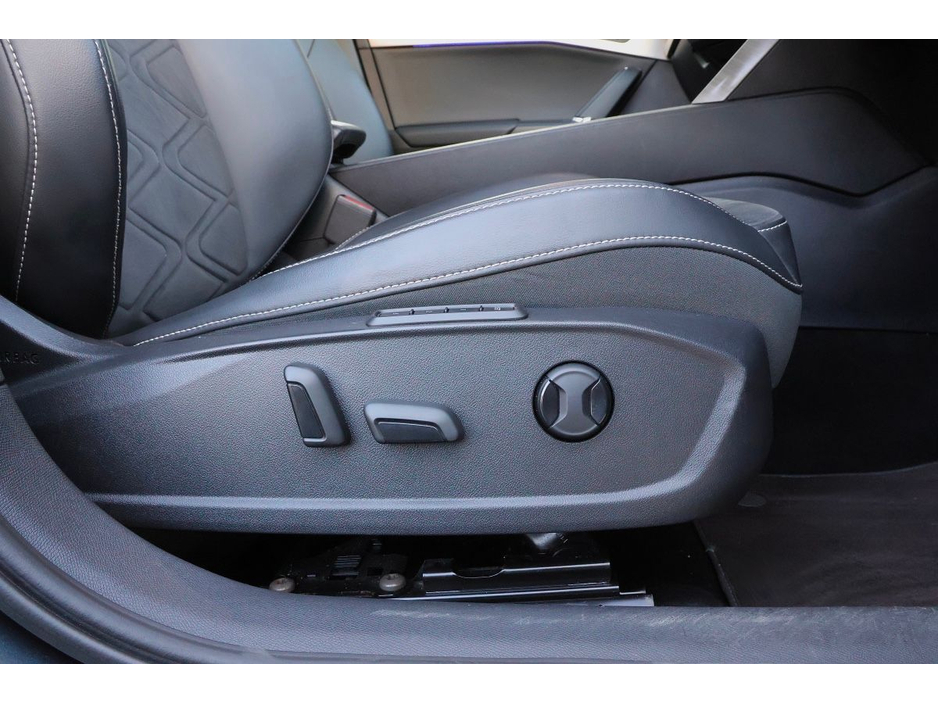 2021 SEAT Leon - image 9