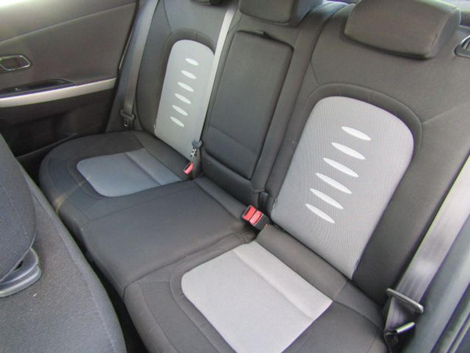 2013 Kia Ceed - image 16