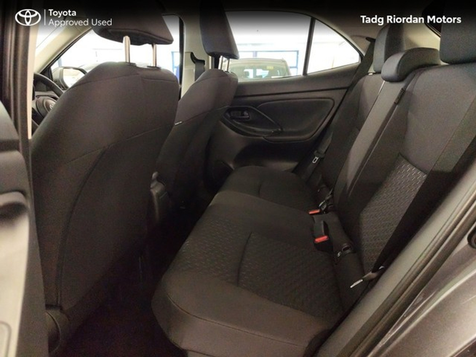 2025 Toyota Yaris Cross LUNA €30,950