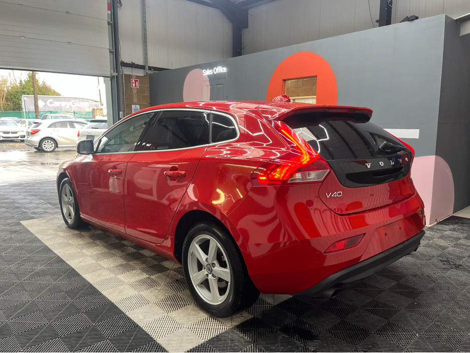2014 Volvo V40 €10950 2014 VOLVO V40 AUTOMATIC T4 PACKAGE 1.6 AUTOMATIC /  CRUISE CONTROL €10,950