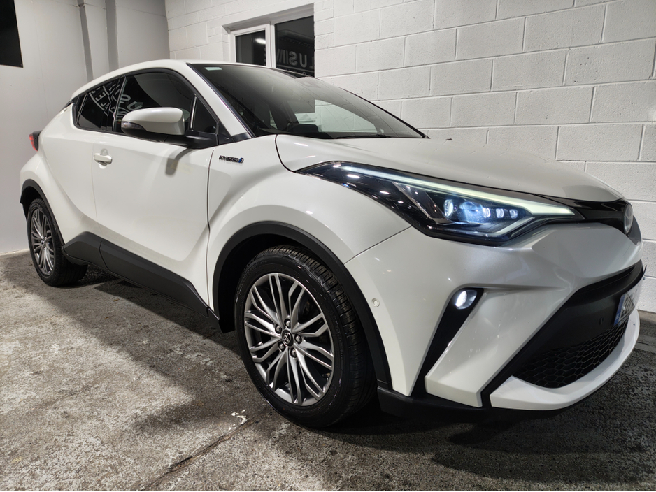 2022 Toyota C-HR 1.8 HYBRID SOL 4DR AUTO €21,995