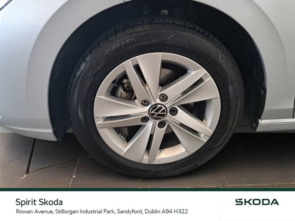 2023 Volkswagen Golf Life 1.0TSI 110bhp DSG M-HEV €26,950