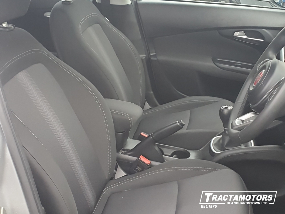 2023 Fiat Tipo - image 21