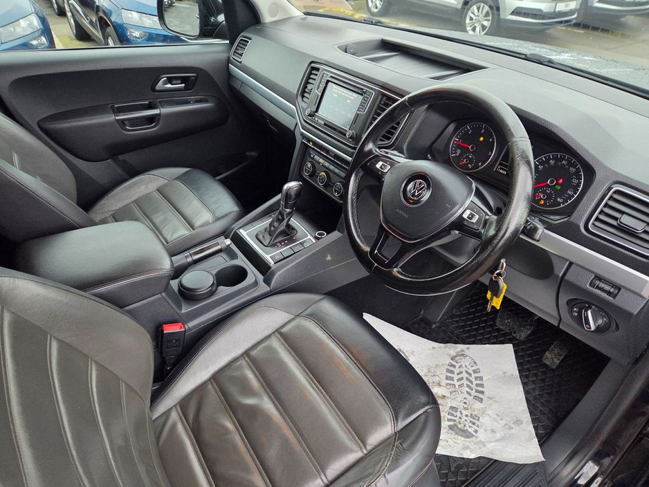 2017 Volkswagen Amarok - image 12